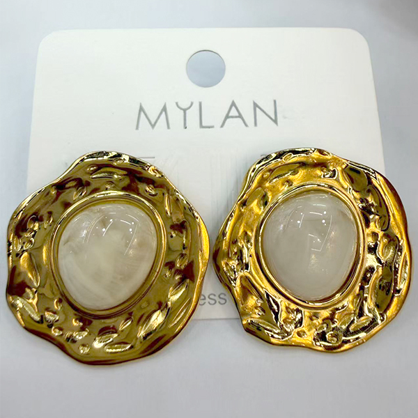Earrings E19