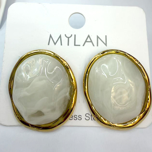 Earrings E21