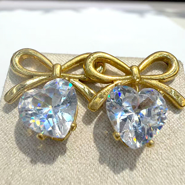 Earrings E83