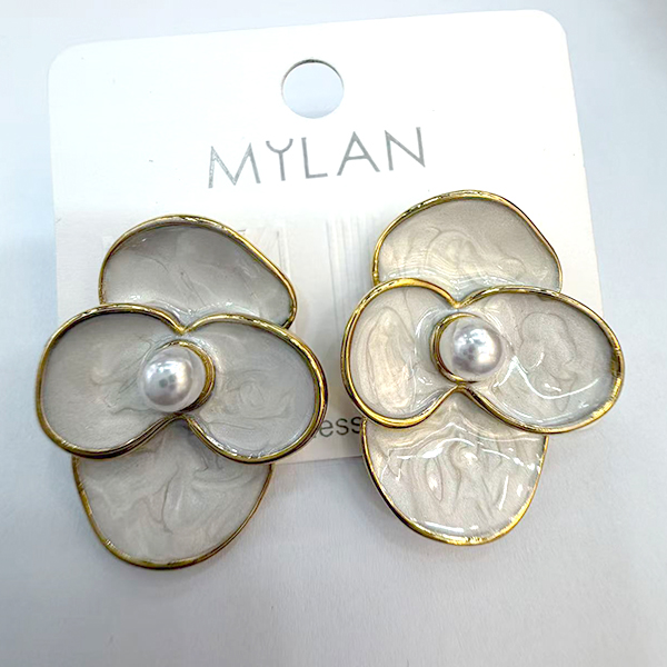 Earrings E51