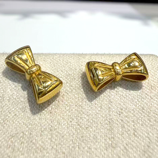 Earrings E90